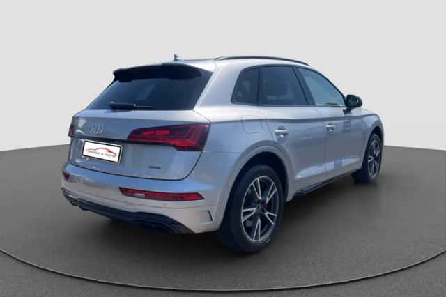 Audi Q5 (2023) thumbnail 6