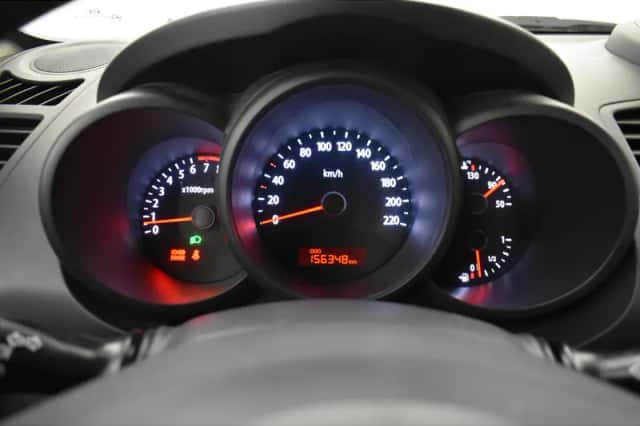 Kia Soul (2009) thumbnail 3