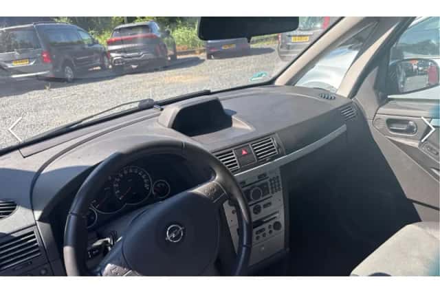 Opel Meriva (2010) thumbnail 3