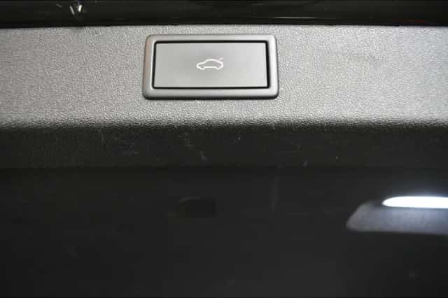 Škoda Enyaq (2021) thumbnail 6