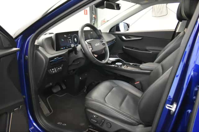 Kia EV6 (2022) thumbnail 6