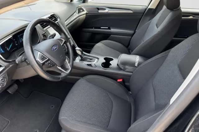 Ford Mondeo (2019) thumbnail 3