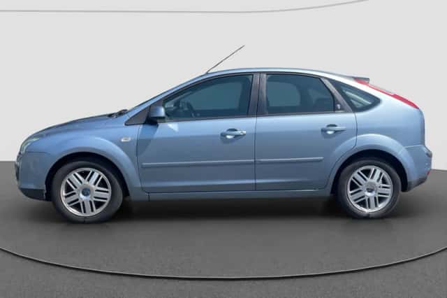 Ford Focus (2006) thumbnail 6