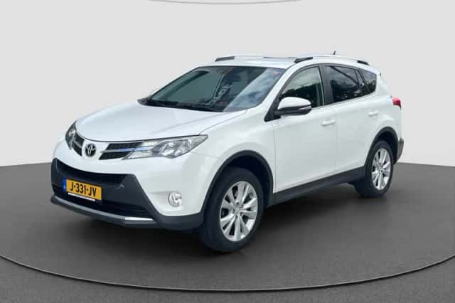 Toyota RAV4 (2013) thumbnail 6
