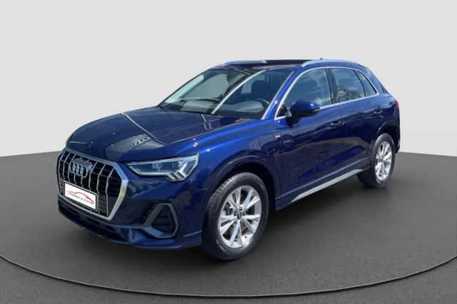 Audi Q3 (2023) thumbnail 4