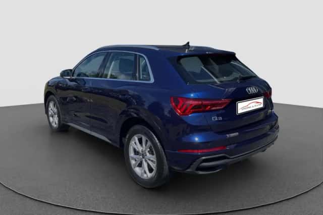 Audi Q3 (2023) thumbnail 6