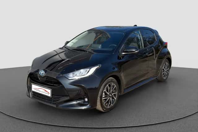 Toyota Yaris (2023) thumbnail 4