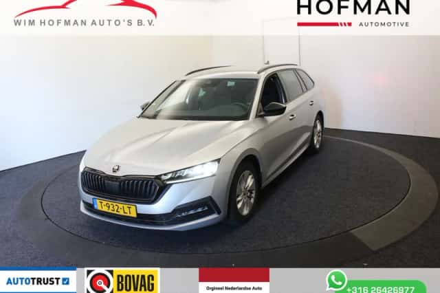 Škoda Octavia (2023) thumbnail 1