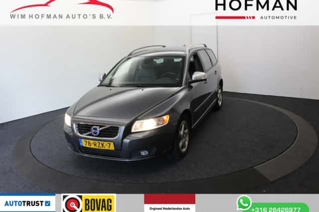 Volvo V50 (2011) thumbnail 1