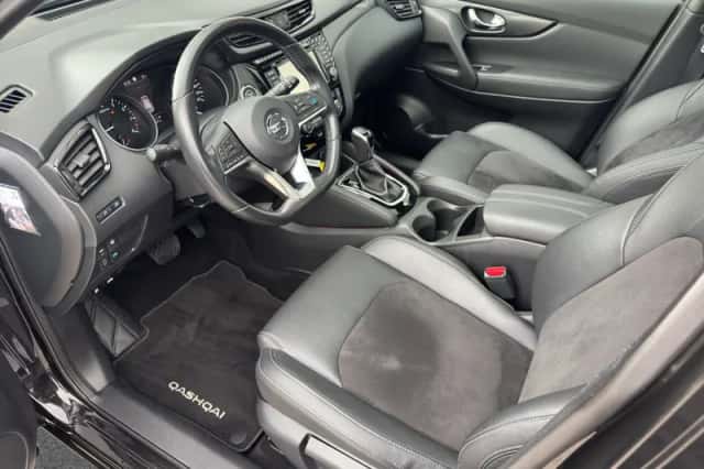 Nissan Qashqai (2020) thumbnail 3