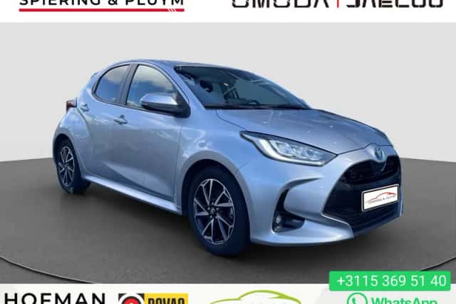 Toyota Yaris (2023) thumbnail 1