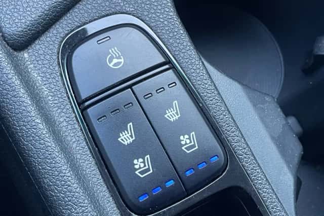 Kia Niro (2019) thumbnail 4