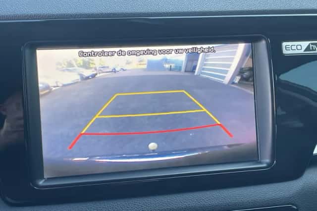 Kia Niro (2019) thumbnail 6