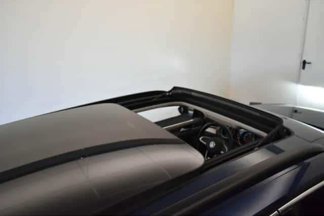 Volkswagen Passat (2022) thumbnail 5
