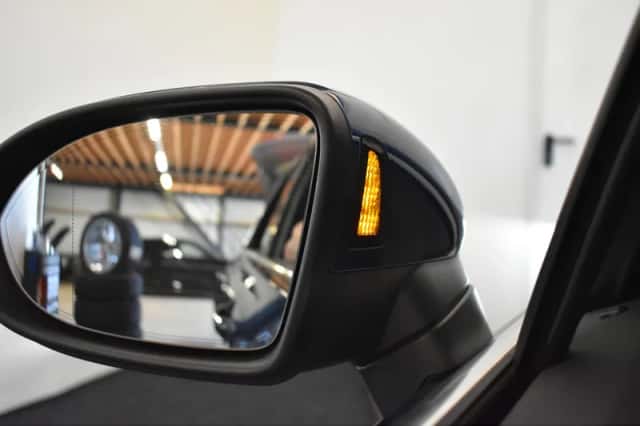Volkswagen Passat (2022) thumbnail 6