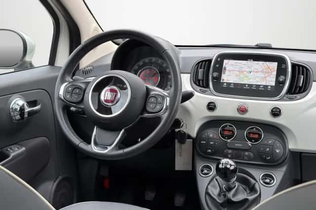 Fiat 500 (2017) thumbnail 4