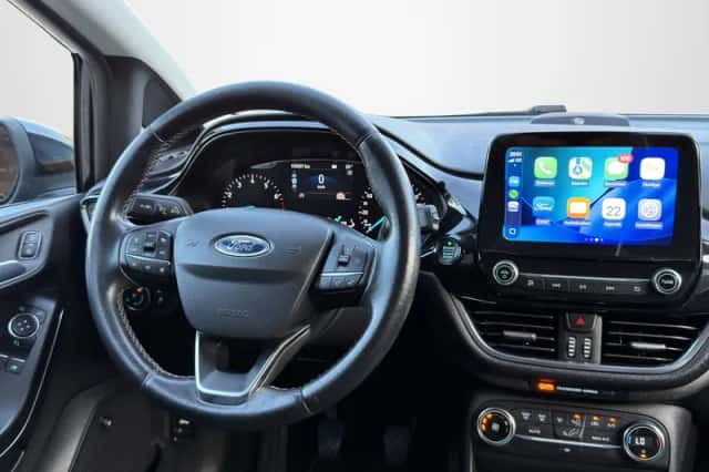 Ford Fiesta (2017) thumbnail 3