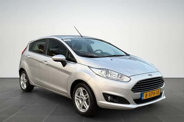 Ford Fiesta (2014) thumbnail 1
