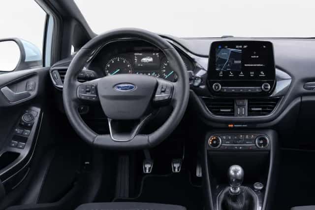Ford Fiesta (2018) thumbnail 4