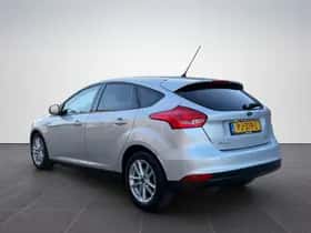 Ford Focus (2016) thumbnail 2