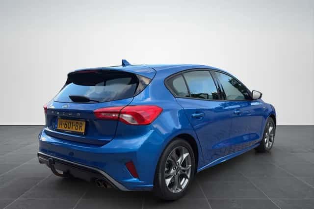 Ford Focus (2020) thumbnail 6