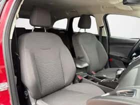 Ford Focus (2018) thumbnail 18