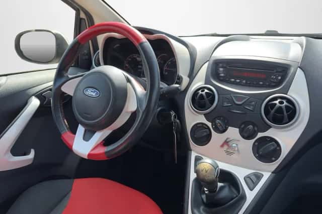 Ford Ka (2009) thumbnail 3