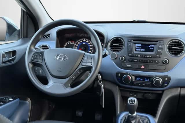 Hyundai i10 (2016) thumbnail 4