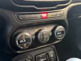Jeep Renegade thumbnail 14
