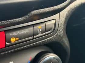Jeep Renegade thumbnail 15
