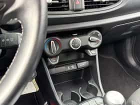 Kia Picanto (2019) thumbnail 11