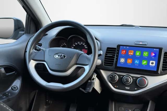 Kia Picanto (2014) thumbnail 3