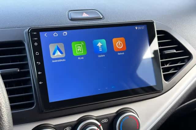 Kia Picanto (2014) thumbnail 4