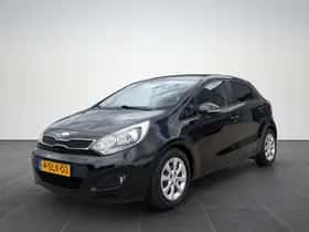 Kia Rio (2013) thumbnail 4