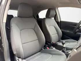 Kia Rio (2013) thumbnail 6