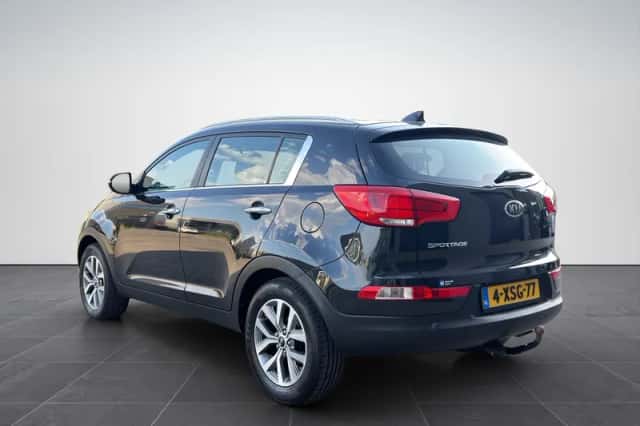 Kia Sportage (2014) thumbnail 2
