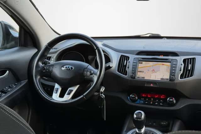 Kia Sportage (2014) thumbnail 3