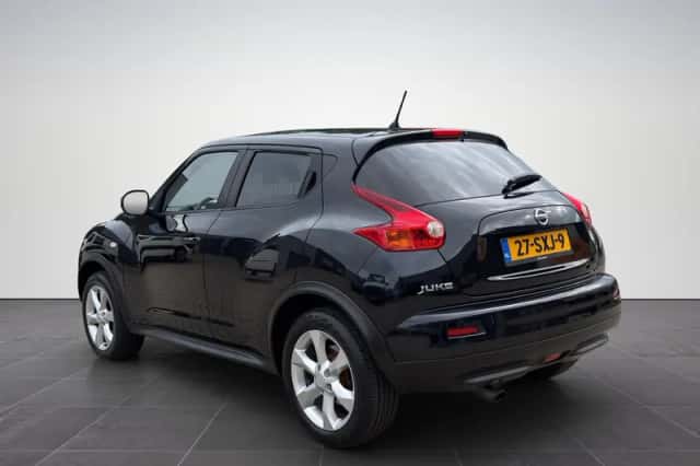Nissan Juke (2012) thumbnail 2