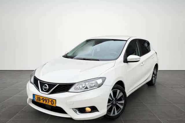 Nissan Pulsar (2016) thumbnail 4