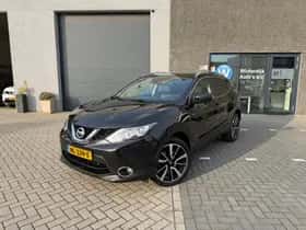 Nissan Qashqai (2017) thumbnail 4