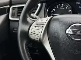 Nissan Qashqai (2015) thumbnail 11