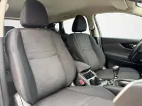 Nissan Qashqai (2015) thumbnail 18