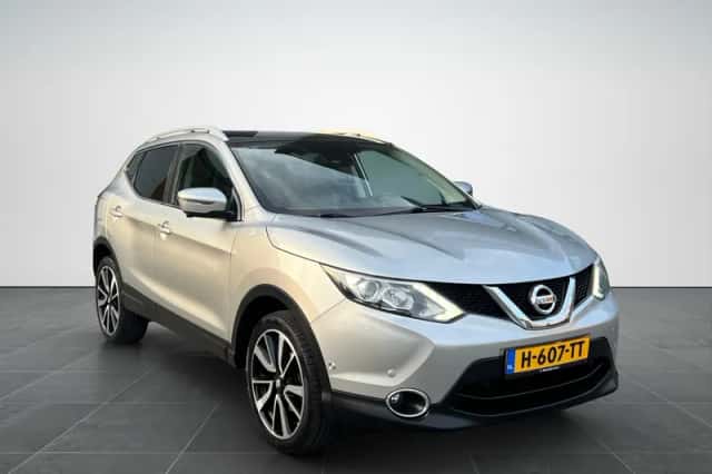 Nissan Qashqai (2017) thumbnail 1