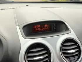 Opel Corsa thumbnail 16