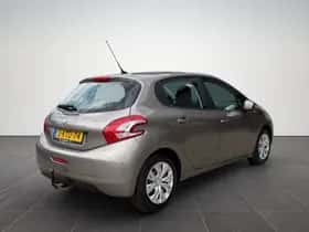 Peugeot 208 (2013) thumbnail 5