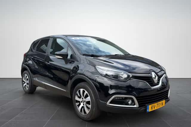 Renault Captur (2017) thumbnail 1