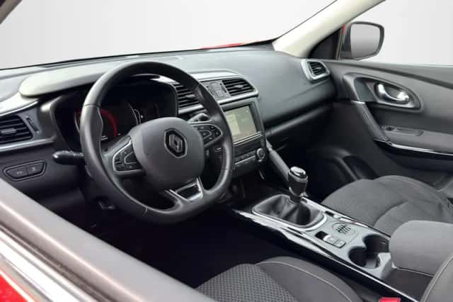 Renault Kadjar (2015) thumbnail 5