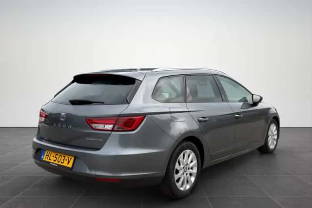 SEAT Leon (2016) thumbnail 5