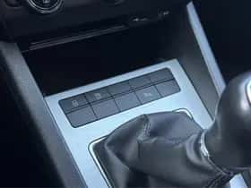 Škoda Octavia (2017) thumbnail 18