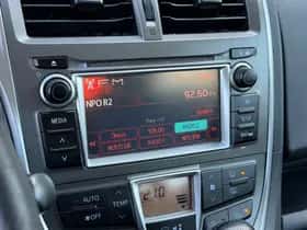 Toyota Verso-S (2012) thumbnail 16